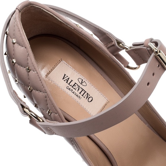 Valentino Quilted Rockstud Spike Mary Jane Heels 39 - Picture 5 of 8